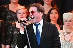 Лепсу порекомендовали отказаться от близости с 19-летней невестой