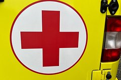 Тренер сербского футбольного клуба умер во время матча