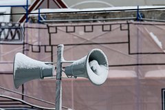 Российские солдаты необычным образом принуждают бойцов ВСУ к сдаче в плен